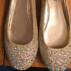 Girls flats 5 1/2